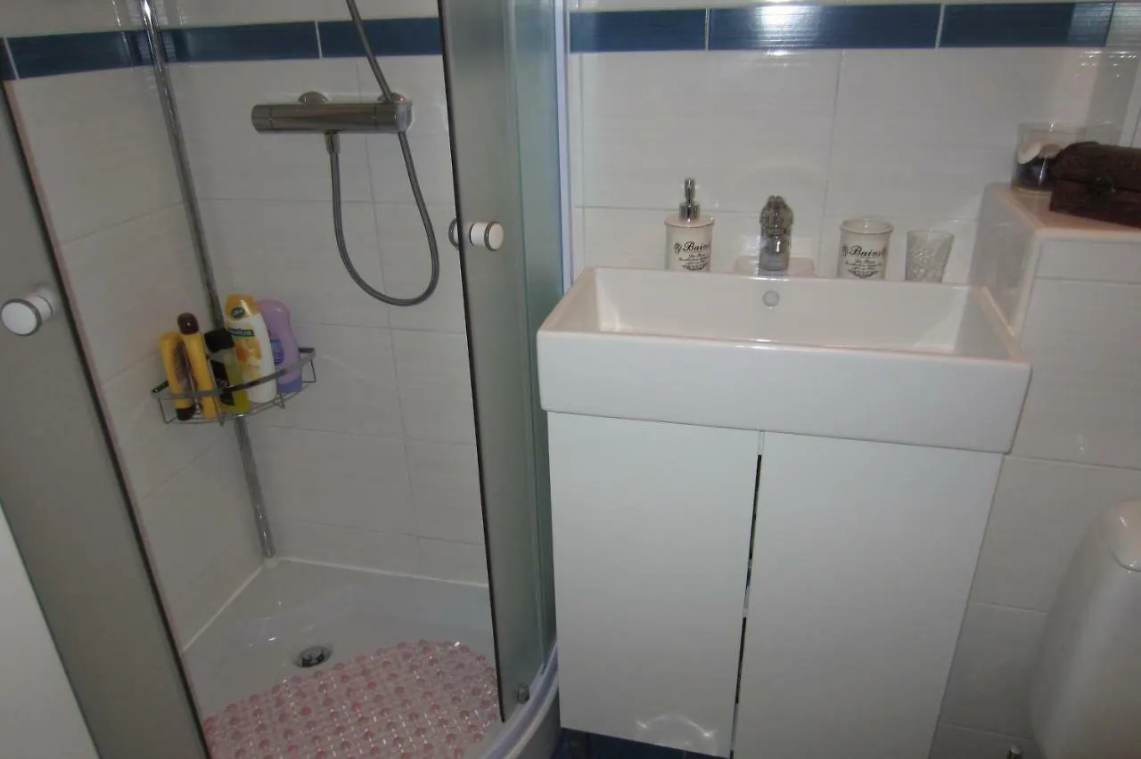 Apartman Valinor Miholascica Apartment
